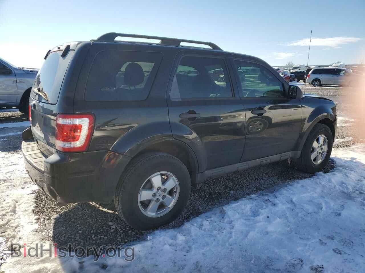 2011 FORD ESCAPE - VIN: 1FMCU0D74BKA32302 - Фото 3