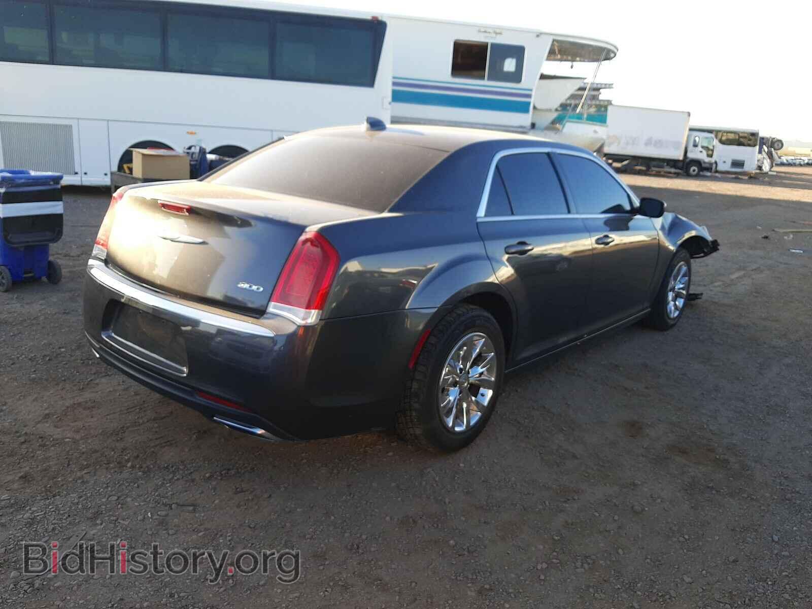 2016 CHRYSLER 300 - VIN: 2C3CCAAG5GH142053 - Фото 4