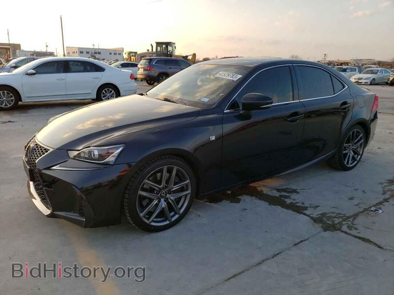 Фотография JTHBA1D28K5097783 - LEXUS IS 2019