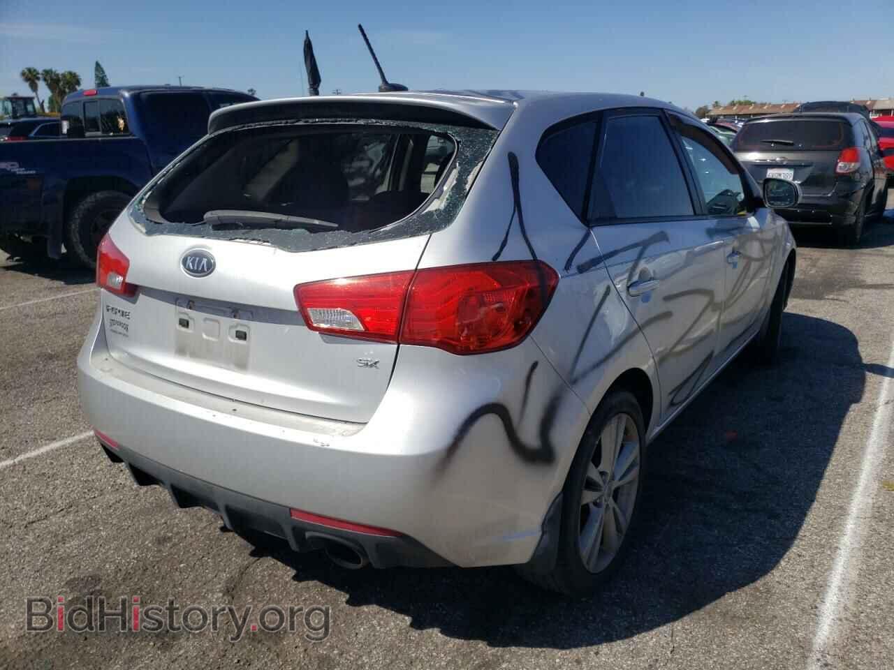 2011 KIA FORTE - VIN: KNAFW5A38B5338036 - Фото 4
