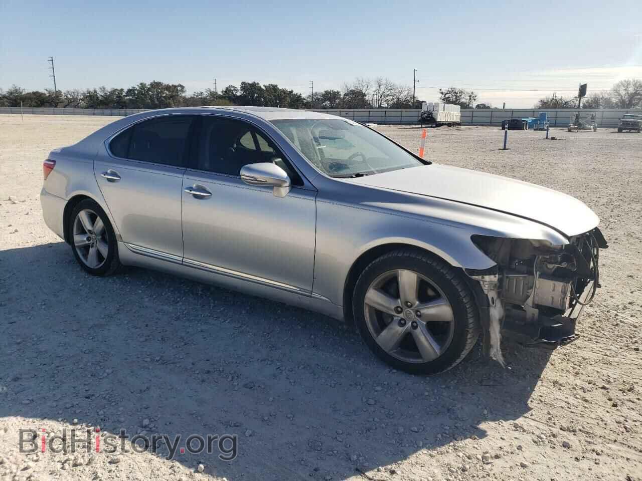 2010 LEXUS LS460 - VIN: JTHBL5EF0A5091994 - Photo 4