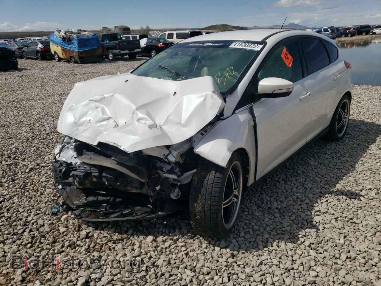2016 FORD FOCUS - VIN: 1FADP3N25GL312158 - Фото 2