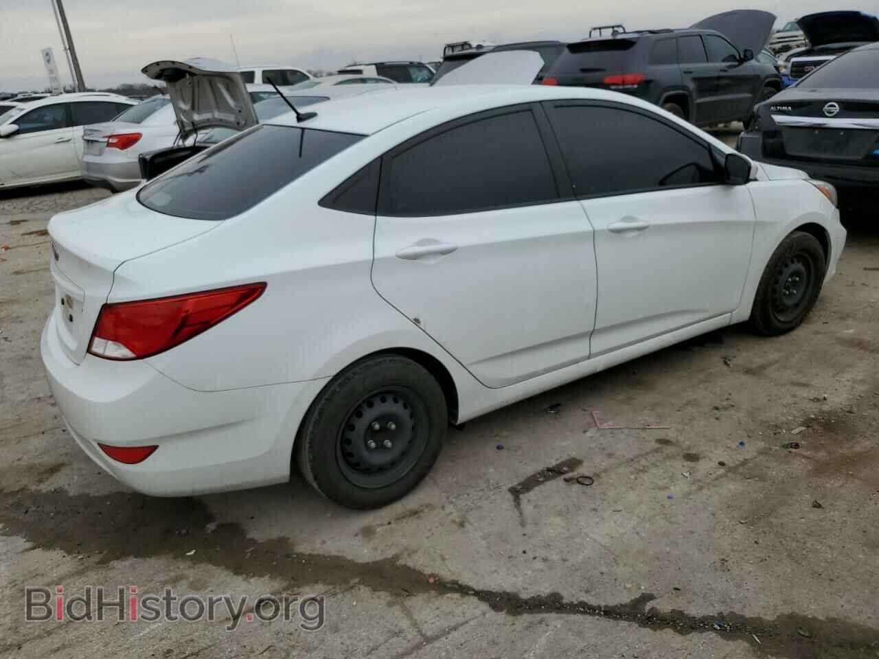 2016 HYUNDAI ACCENT - VIN: KMHCT4AEXGU090357 - Фото 3