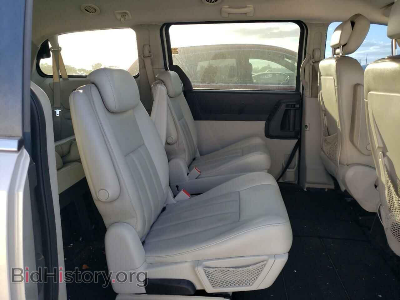 2010 DODGE CARAVAN - VIN: 2D4RN5DX2AR455892 - Фото 11