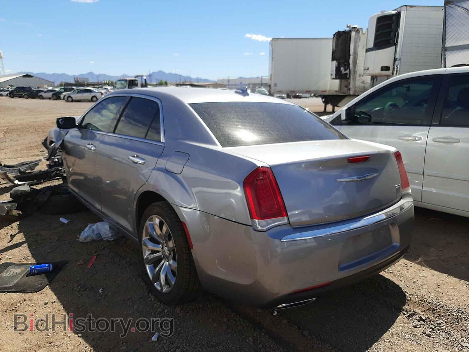 2018 CHRYSLER 300 - VIN: 2C3CCAEGXJH140218 - Фото 3