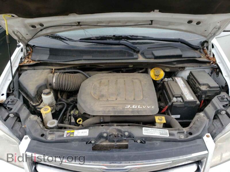 2015 Chrysler MINIVAN (VIN 2C4RC1BGXFR505489) — photo 7 of 10