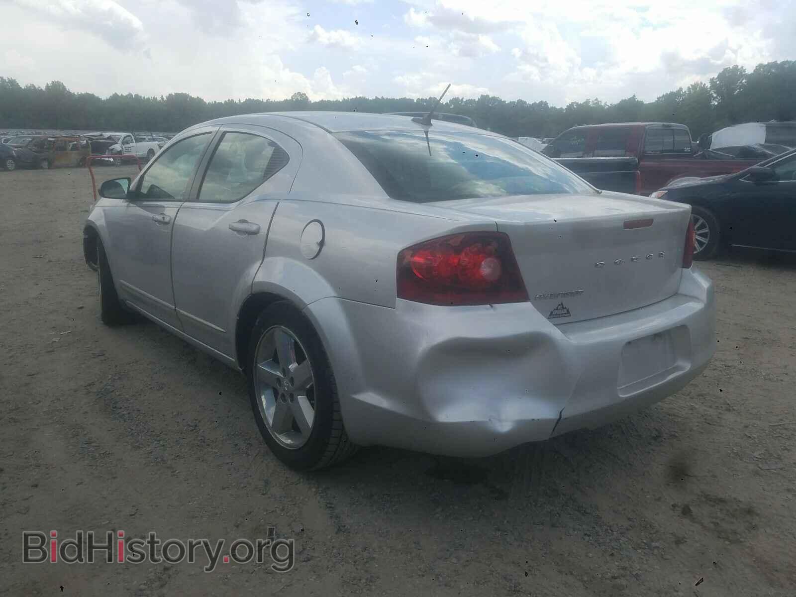 2011 DODGE AVENGER - VIN: 1B3BD4FB8BN556142 - Фото 3