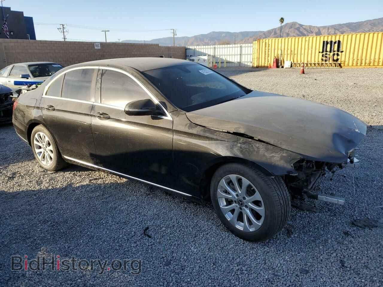 2018 MERCEDES-BENZ E-CLASS - VIN: WDDZF4JB2JA459917 - Фото 4