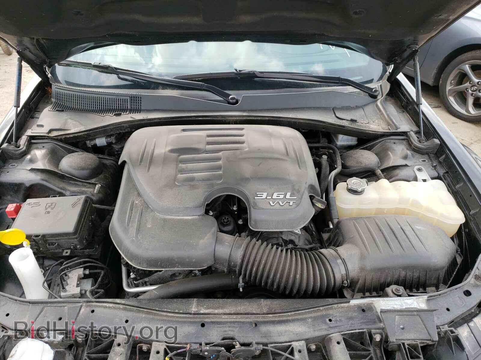 2019 CHRYSLER 300 - VIN: 2C3CCAGG2KH610790 - Фото 7