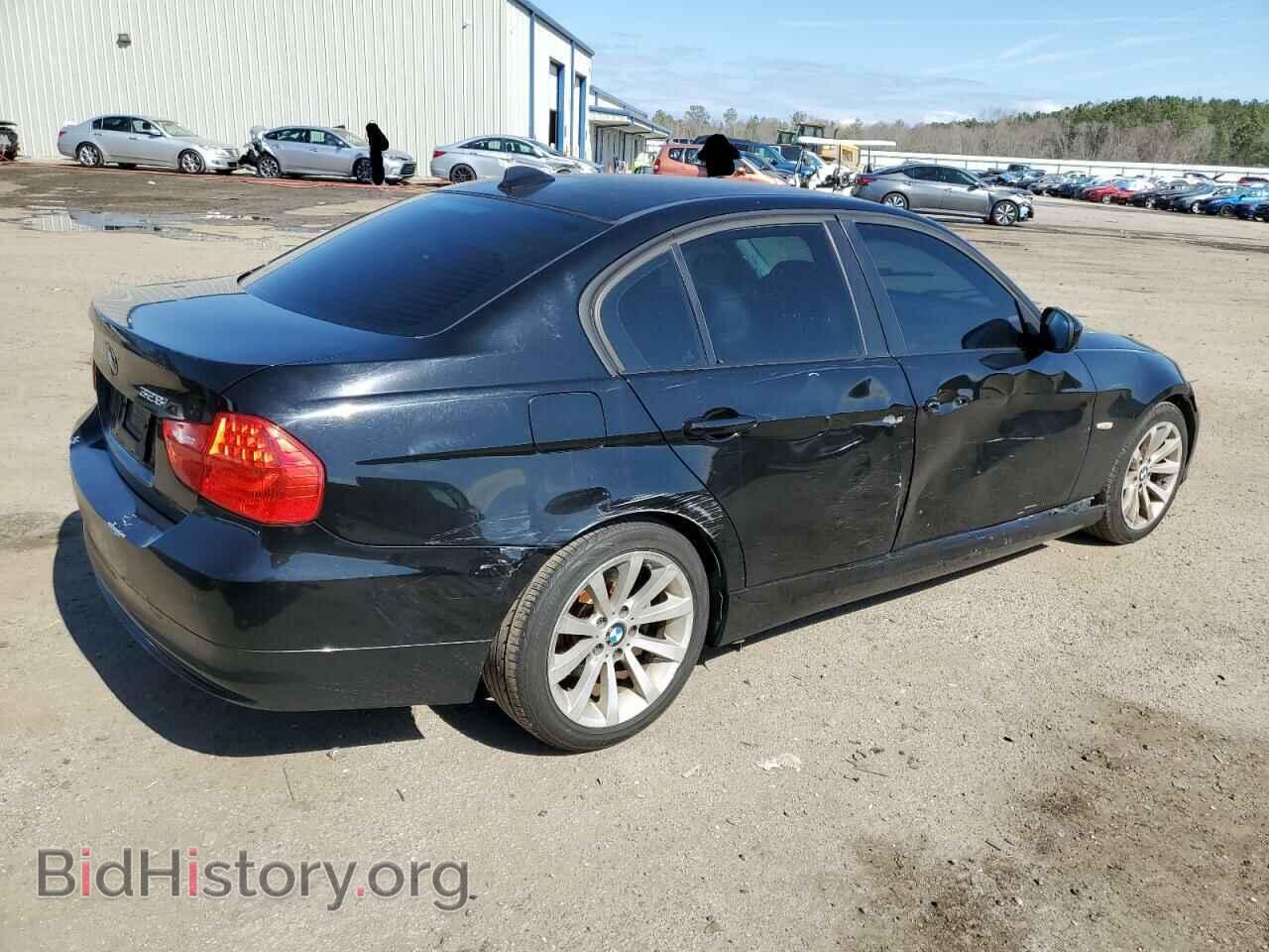 2011 BMW 3 SERIES - VIN: WBAPH7C52BE680994 - Фото 3