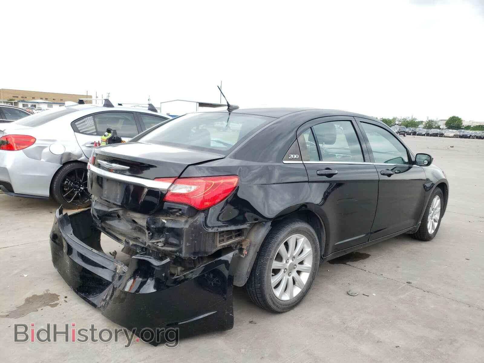 2013 CHRYSLER 200 - VIN: 1C3CCBBG7DN607908 - Фото 4