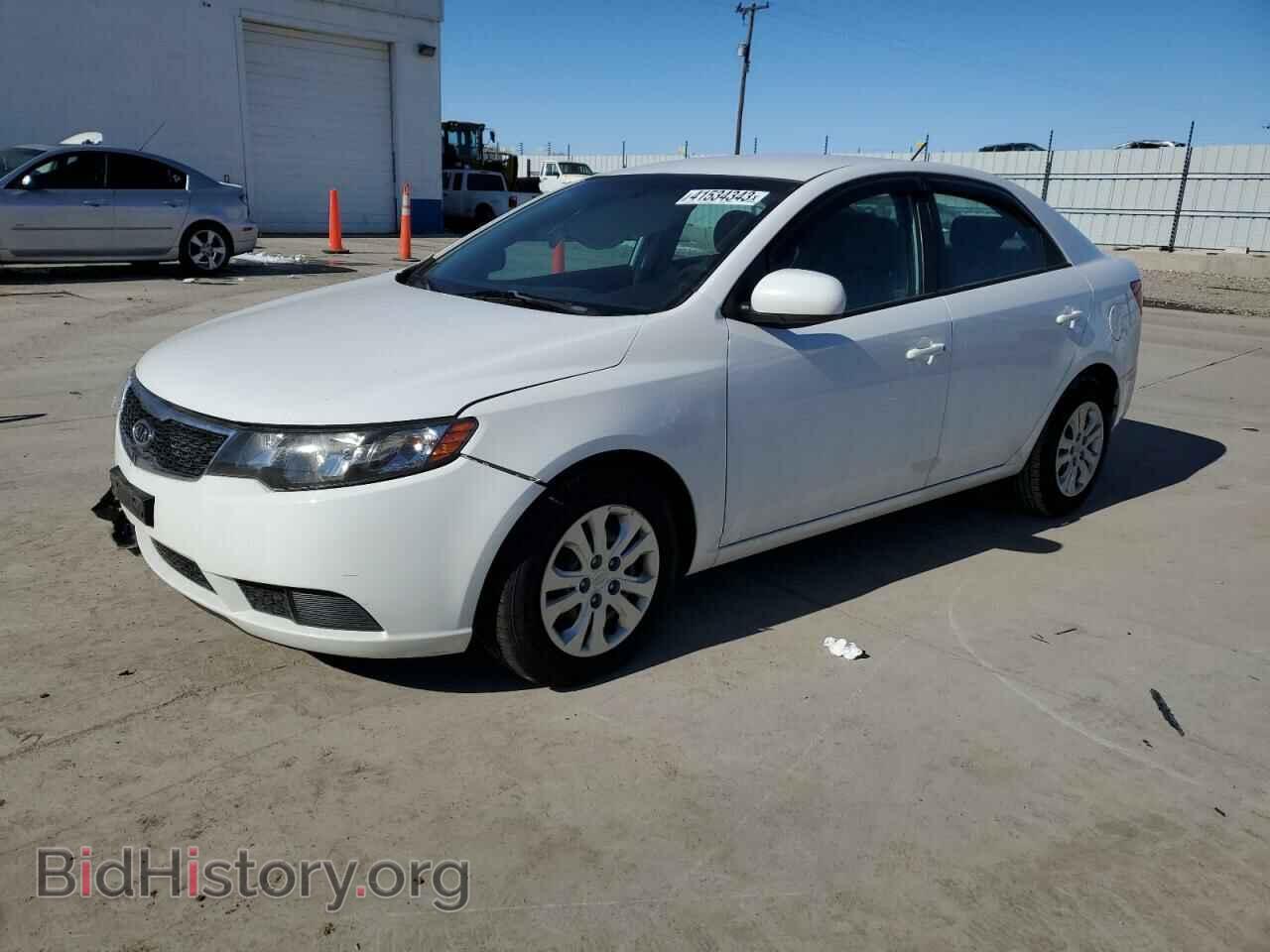 Фотография KNAFT4A21B5358896 - KIA FORTE 2011
