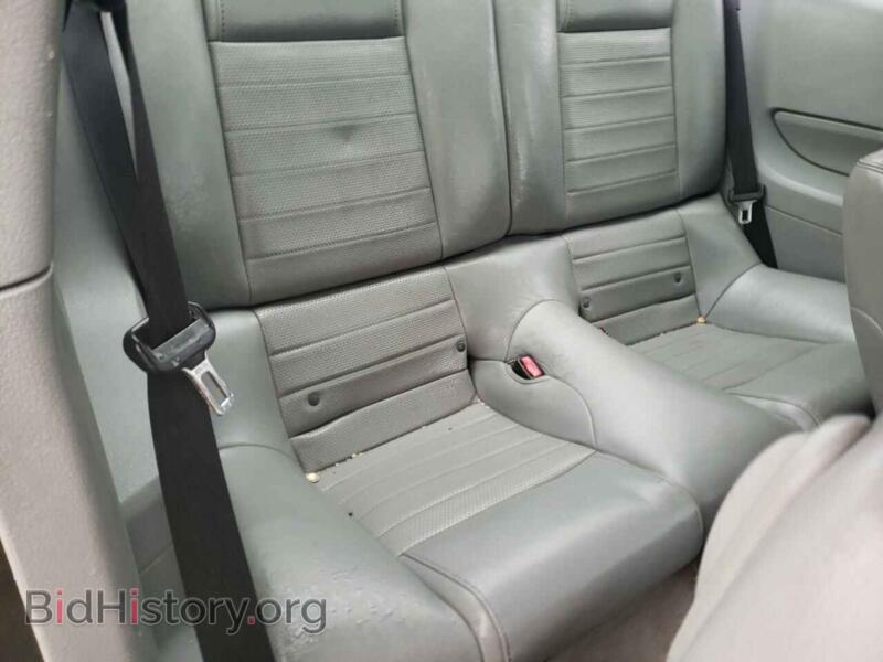 2007 Ford MUSTANG (VIN 1ZVHT82H575251036) — фото 10 из 12