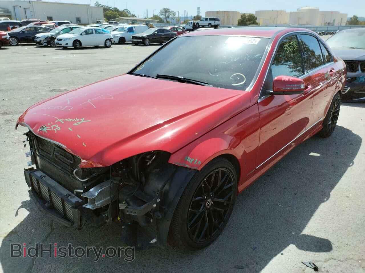 2014 MERCEDES-BENZ C-CLASS - VIN: WDDGF4HB2EA933626 - Фото 2