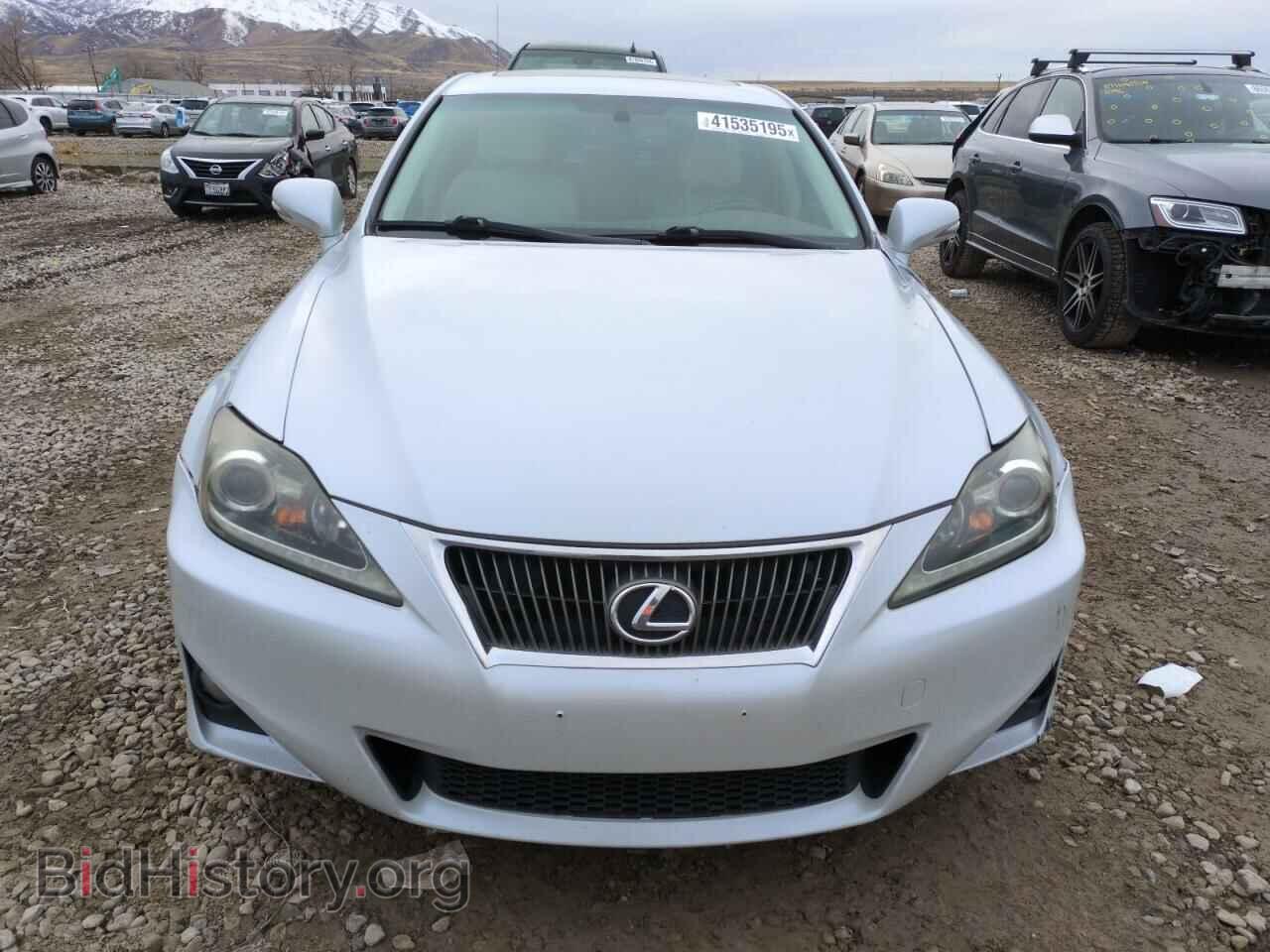 2011 LEXUS IS - VIN: JTHCF5C25B5050595 - Photo 5