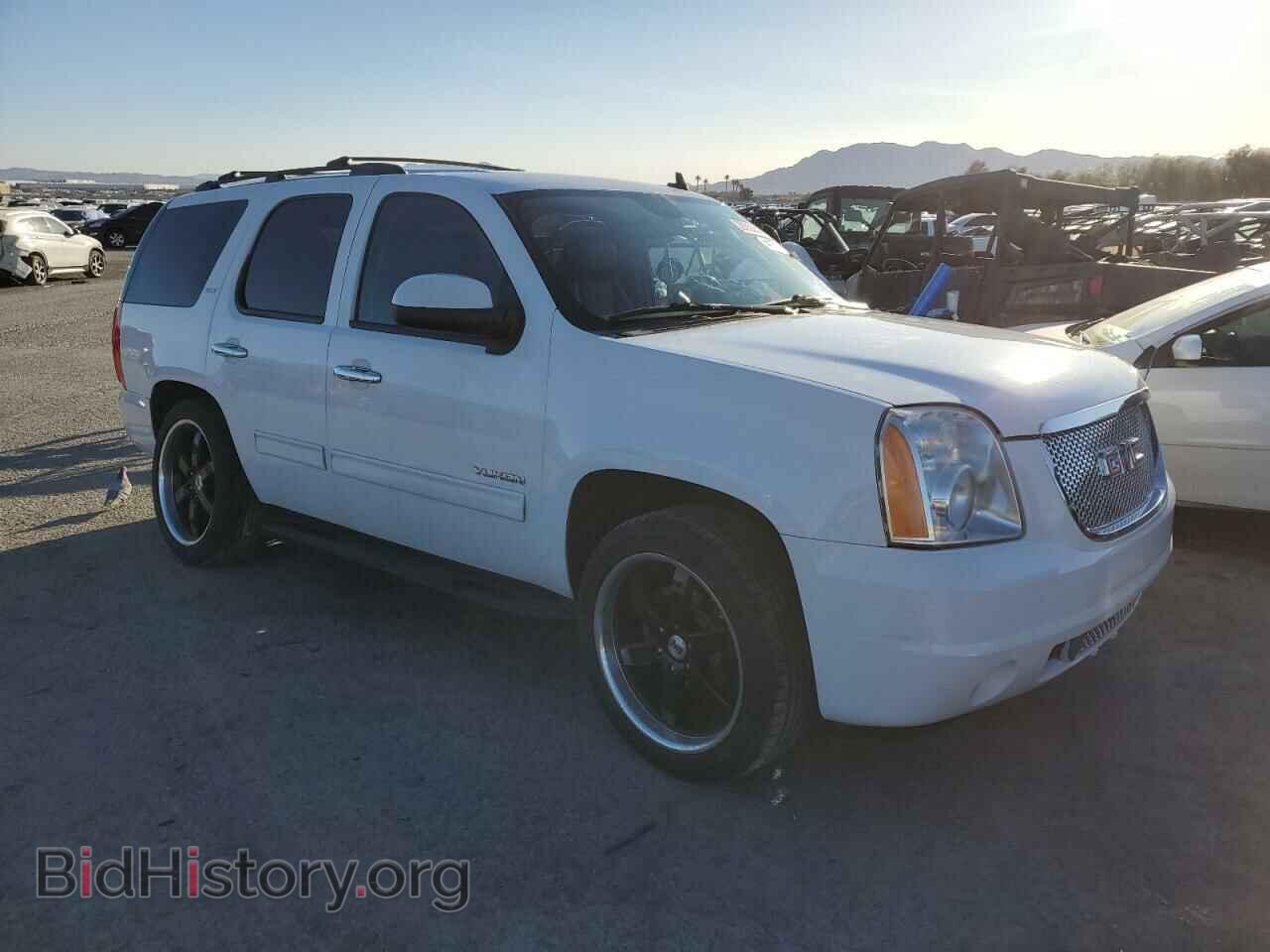 2013 GMC YUKON - VIN: 1GKS1CE08DR270163 - Фото 4