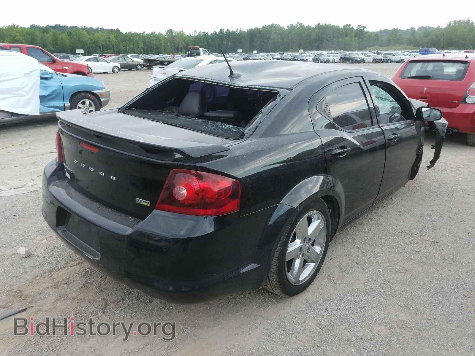 2011 DODGE AVENGER - VIN: 1B3BD2FG8BN572373 - Фото 4