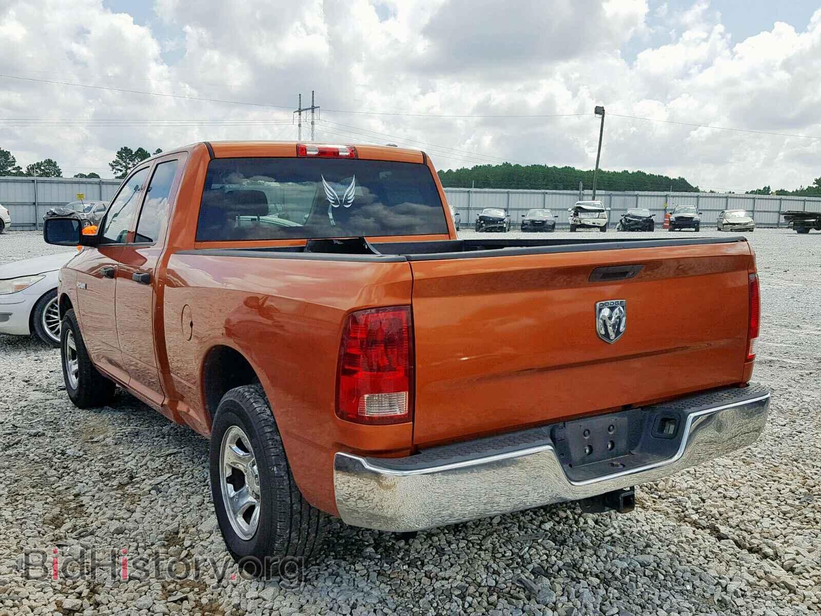 2010 DODGE RAM 1500 - VIN: 1D7RB1GK3AS185249 - Фото 3