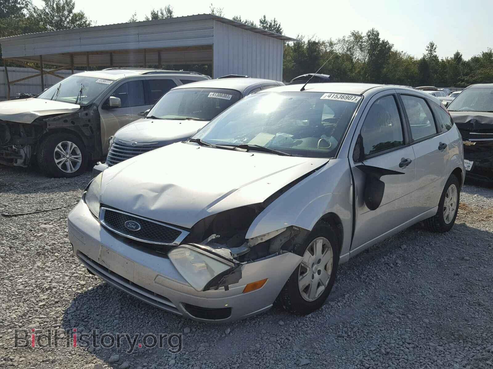 2006 FORD FOCUS - VIN: 1FAFP37N86W166805 - Фото 2