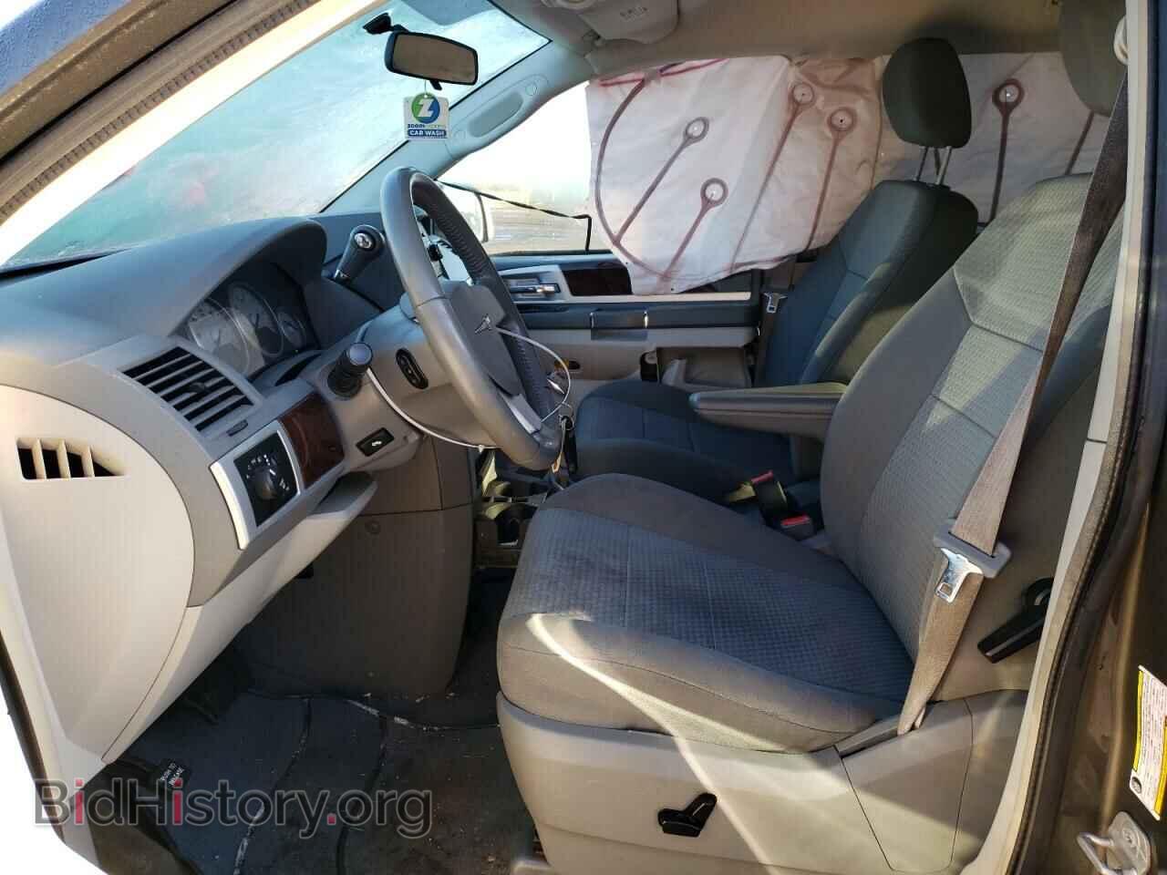 2010 CHRYSLER MINIVAN - VIN: 2A4RR5D12AR194786 - Фото 5