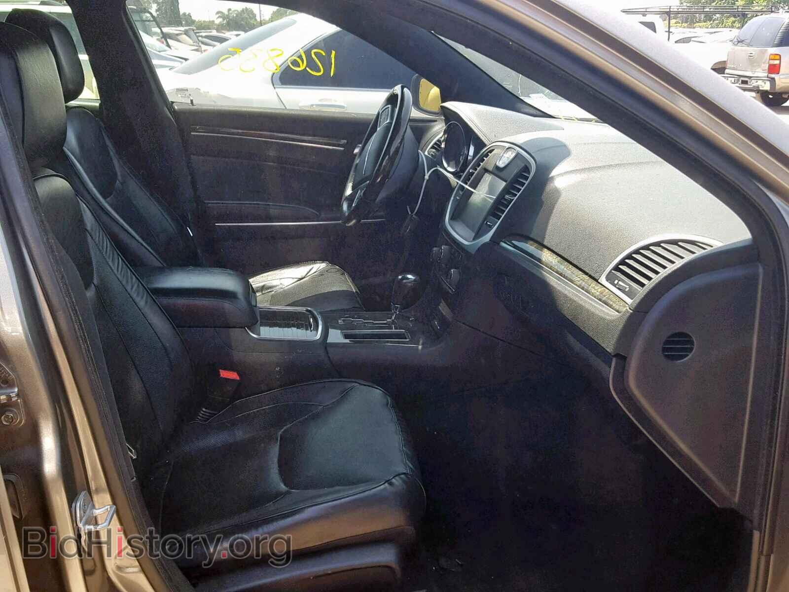 2011 CHRYSLER 300 - VIN: 2C3CA6CT3BH531375 - Photo 5