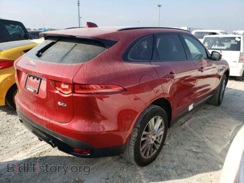 2017 Jaguar F-PACE (VIN SADCK2BV5HA056876) — фото 3 из 14