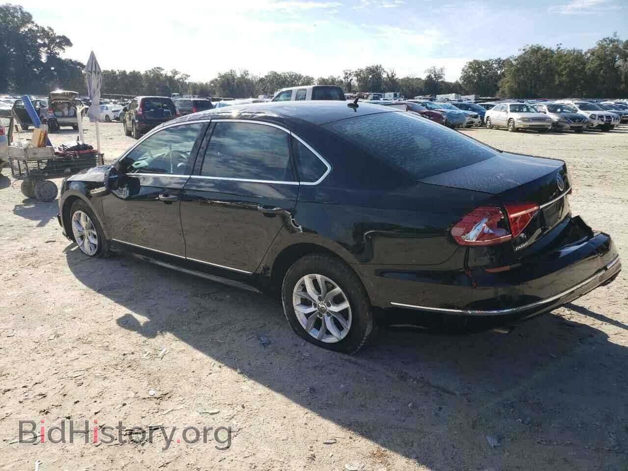 2016 VOLKSWAGEN PASSAT - VIN: 1VWAT7A30GC044132 - Фото 2