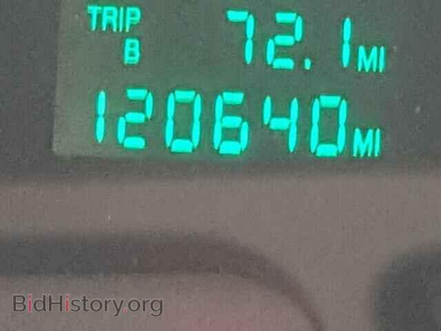 2004 CADILLAC DEVILLE - VIN: 1G6KD54Y54U198263 - Photo 8