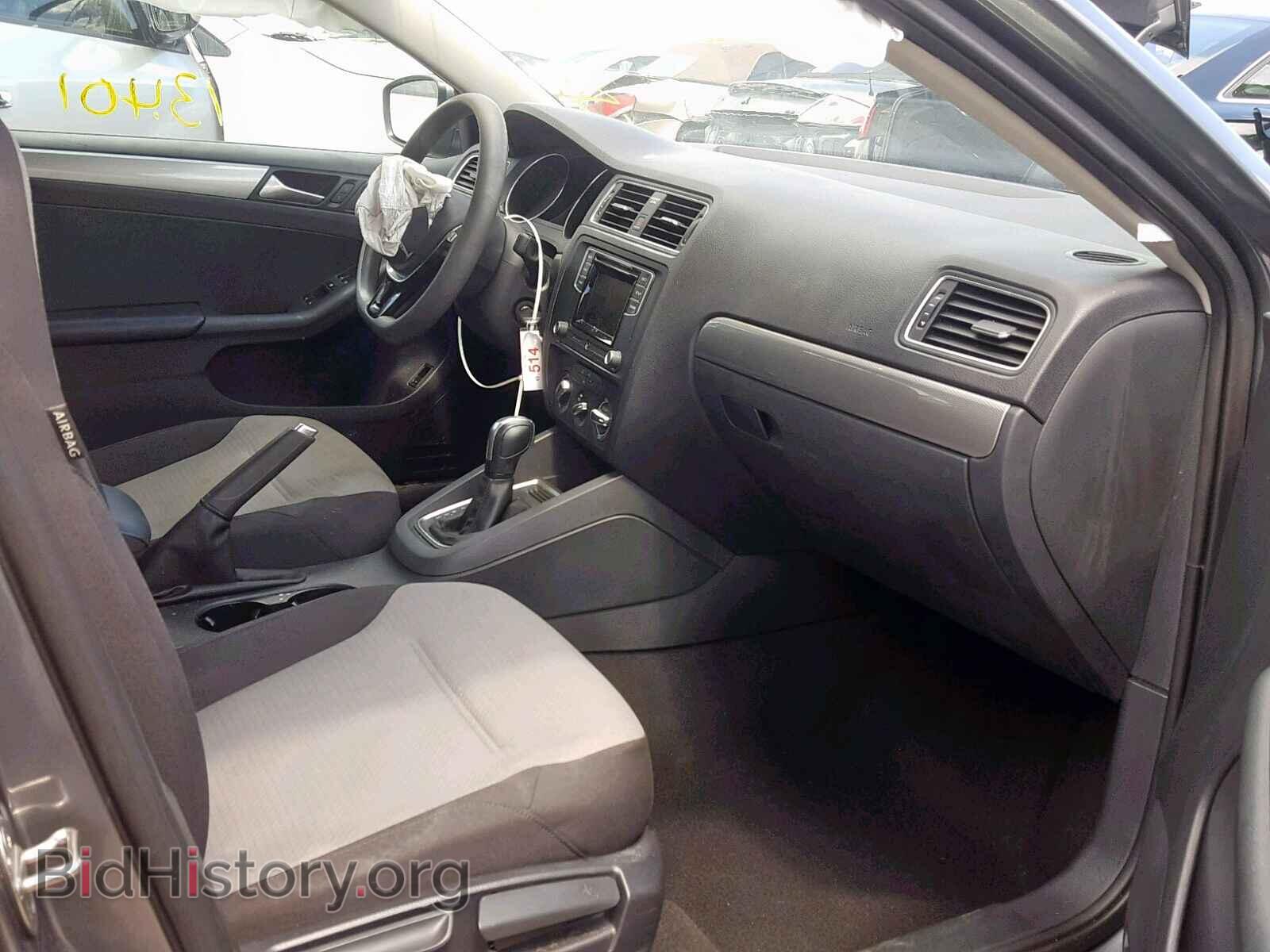 2017 VOLKSWAGEN JETTA - VIN: 3VW2B7AJXHM248491 - Фото 5