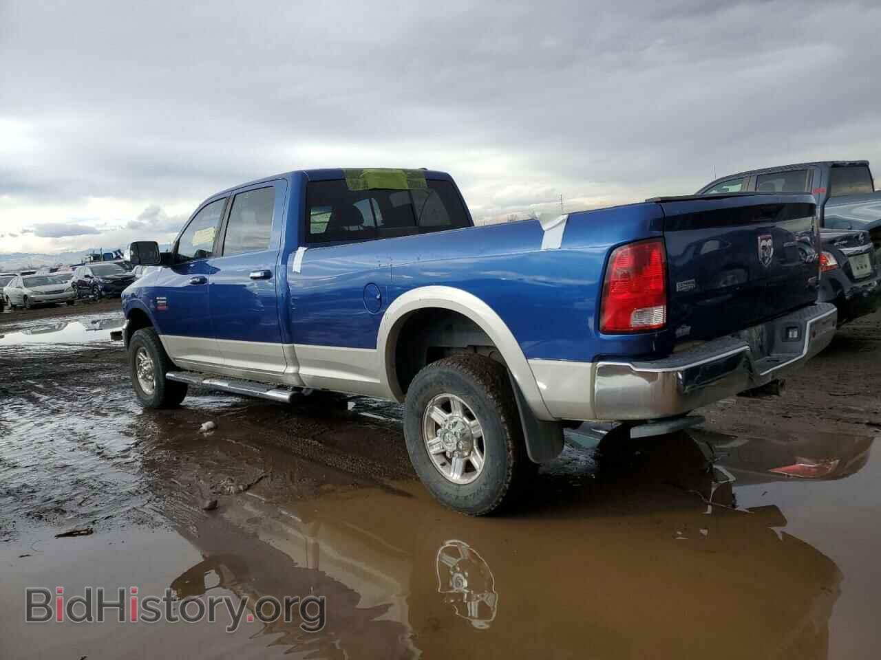 2011 DODGE All Models - VIN: 3D73Y3CL0BG621675 - Photo 2