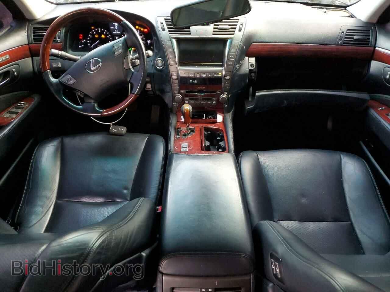 2007 LEXUS LS460 - VIN: JTHBL46F075005018 - Photo 8