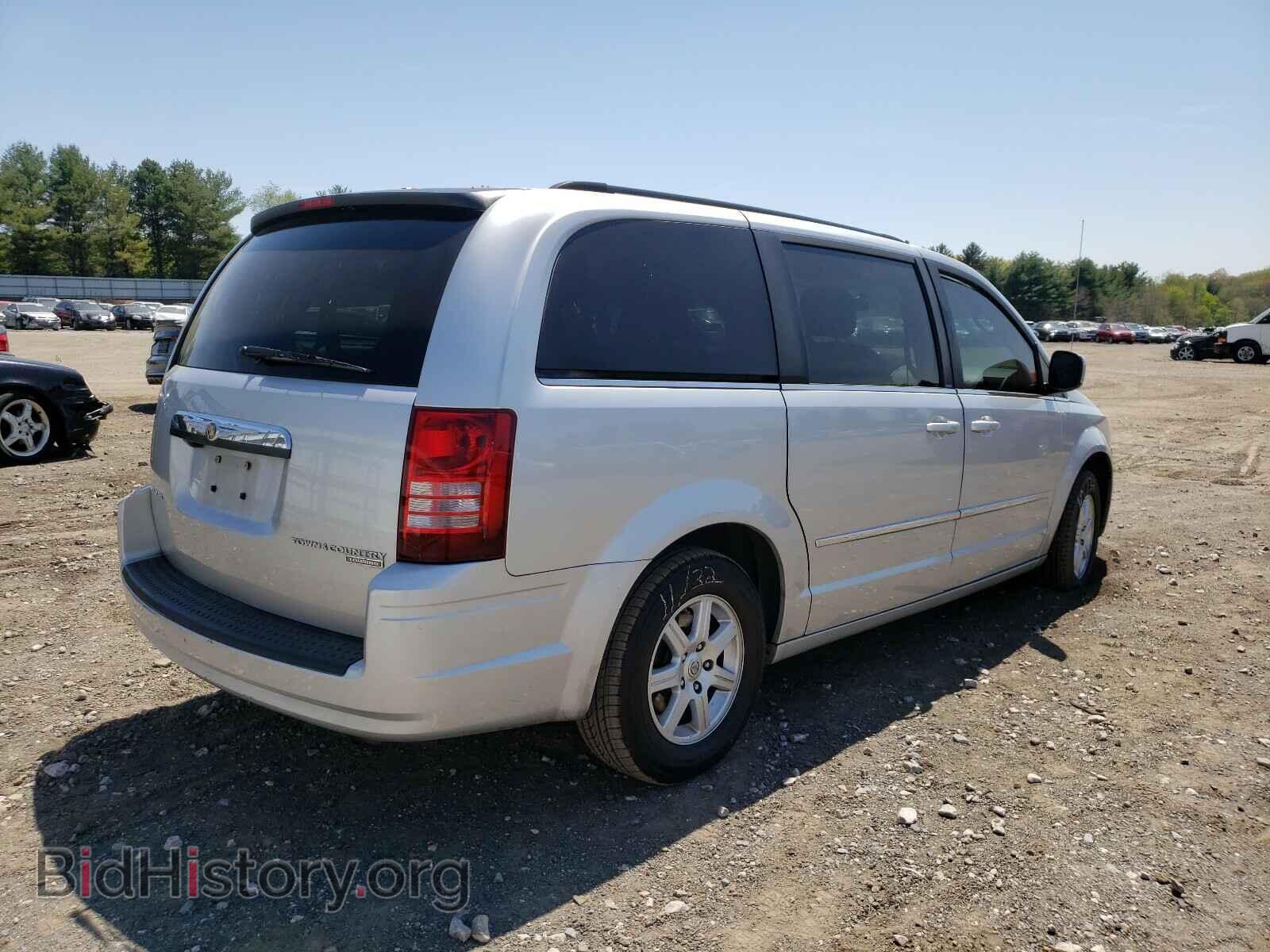 2010 CHRYSLER MINIVAN - VIN: 2A4RR5D16AR315531 - Фото 4