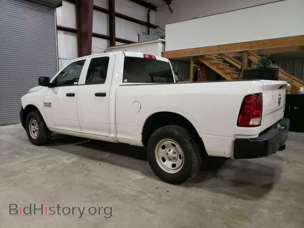 2018 RAM 1500 - VIN: 1C6RR7FG1JS326025 - Фото 2