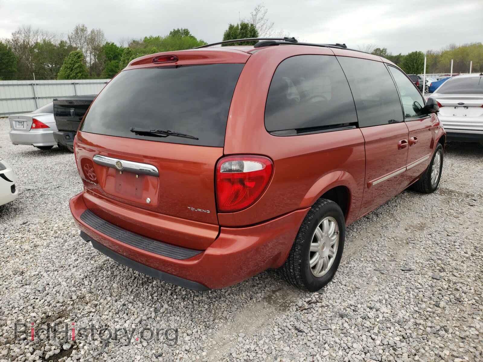 2006 CHRYSLER MINIVAN - VIN: 2A4GP54L46R694731 - Фото 4