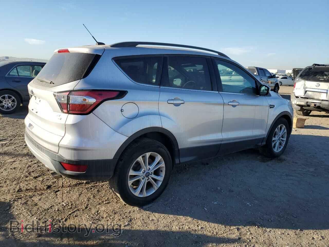 2018 FORD ESCAPE - VIN: 1FMCU9GD4JUC12808 - Фото 3