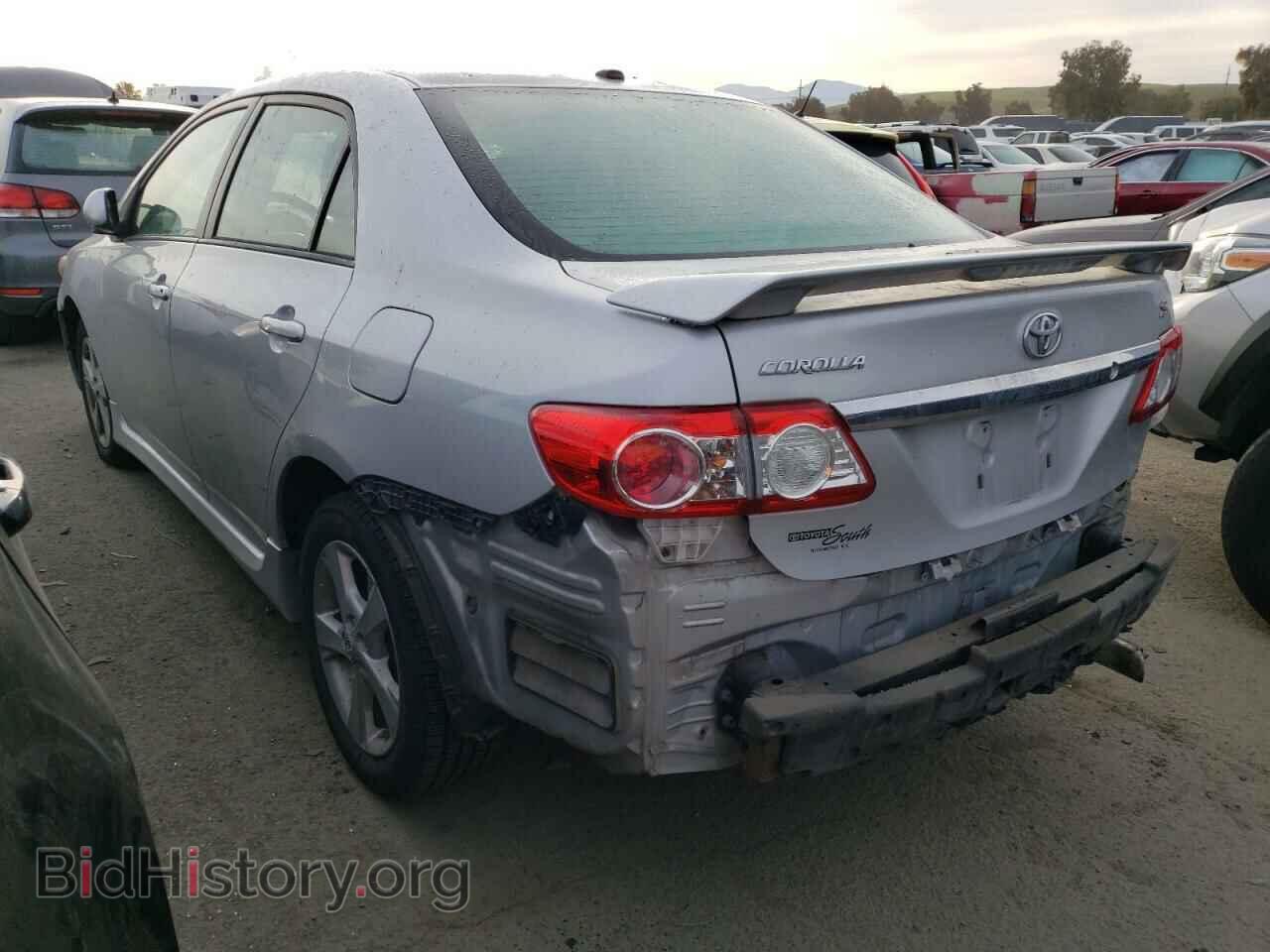 2011 TOYOTA COROLLA - VIN: 2T1BU4EE2BC570356 - Фото 2