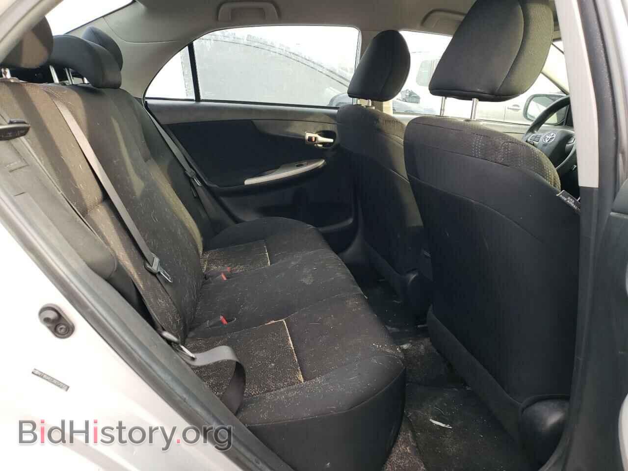 2011 TOYOTA COROLLA - VIN: 2T1BU4EE2BC570356 - Фото 10