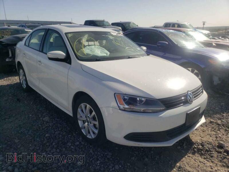 2011 Volkswagen JETTA JETTA SE (VIN 3VWDZ7AJ8BM347323) — photo 1 of 10, Copart, damage: side