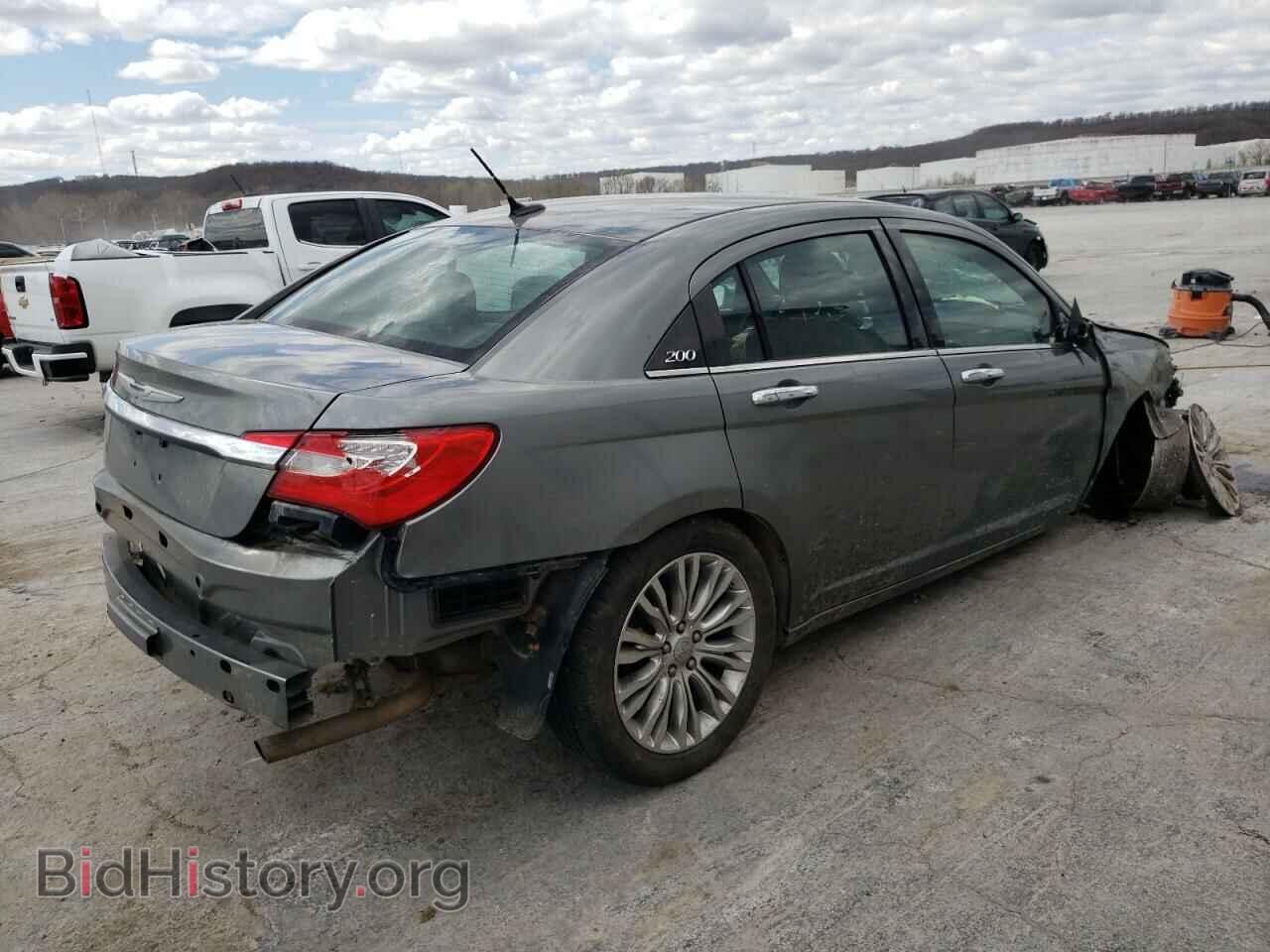 2013 CHRYSLER 200 - VIN: 1C3CCBCB2DN585559 - Photo 4