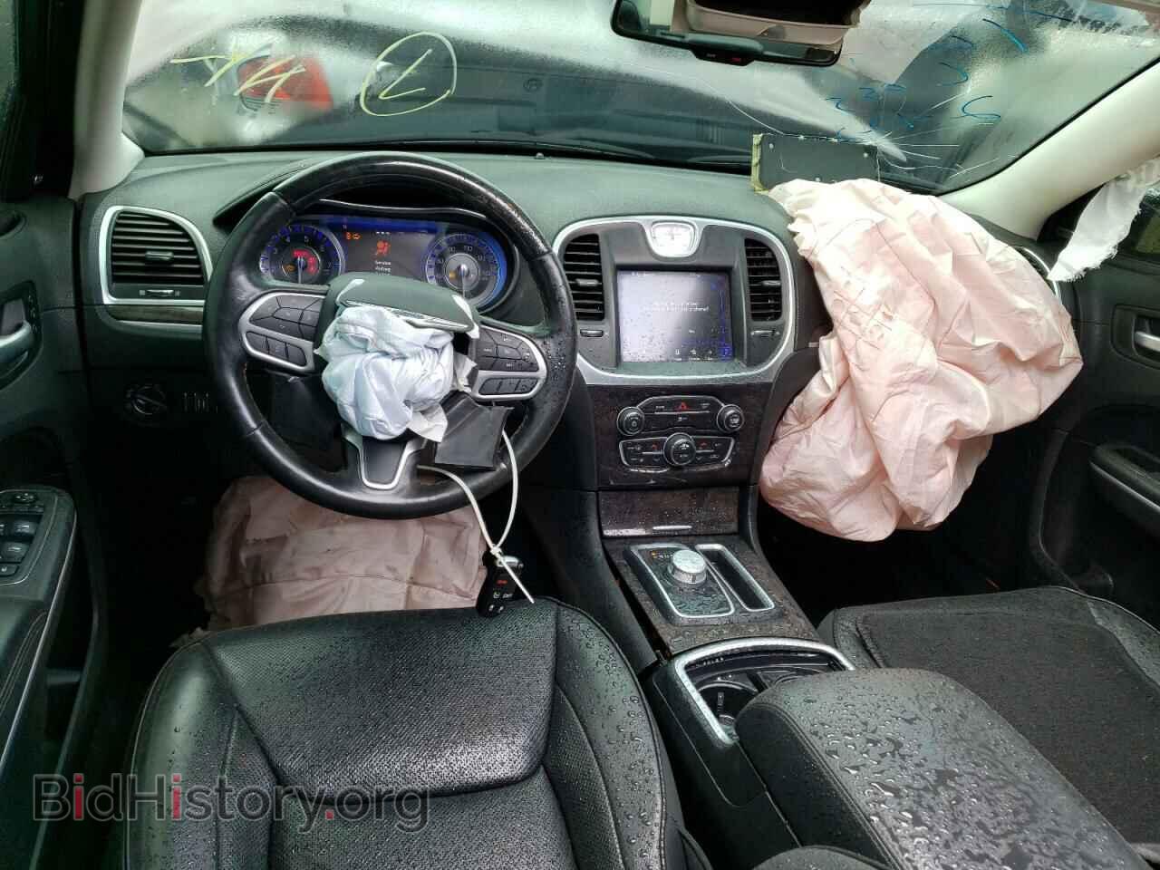 2019 CHRYSLER 300 - VIN: 2C3CCAEG6KH566148 - Фото 8