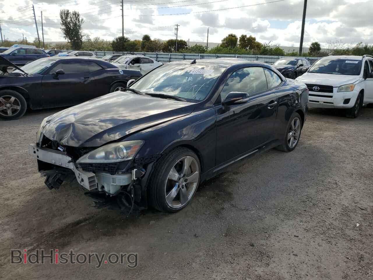 Photo JTHFE2C28B2506086 - LEXUS IS 2011