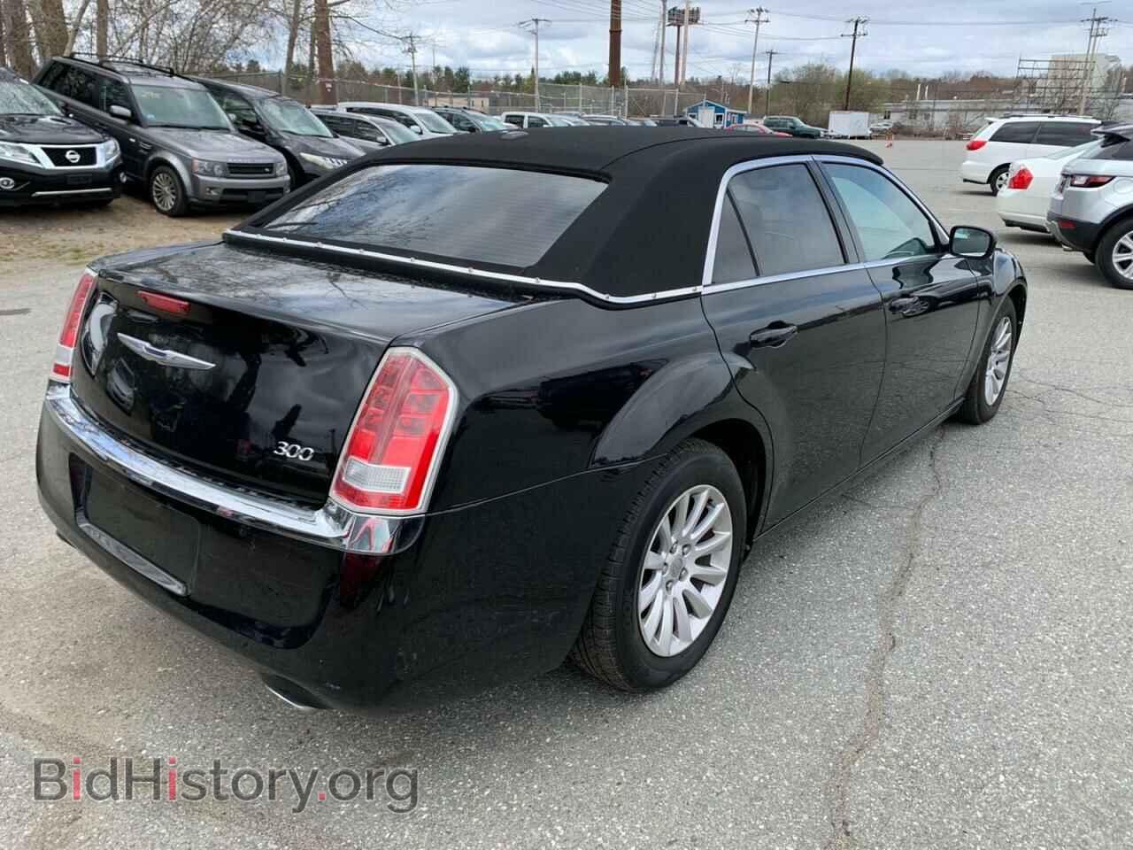 2013 CHRYSLER 300 - VIN: 2C3CCAAG6DH552937 - Фото 4