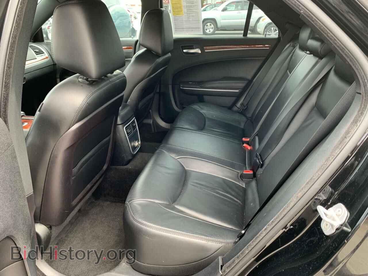 2013 CHRYSLER 300 - VIN: 2C3CCAAG6DH552937 - Фото 6