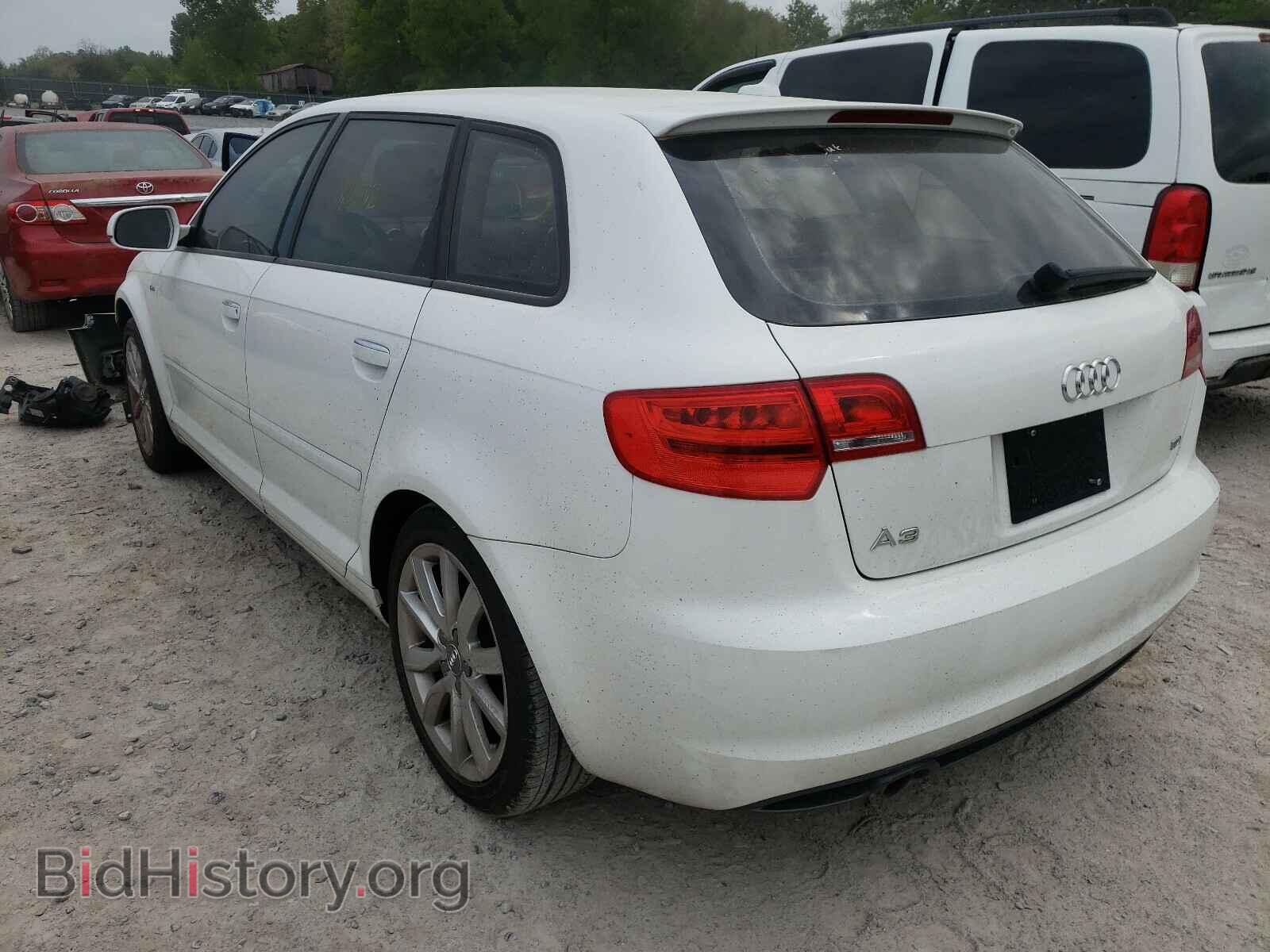 2011 AUDI A3 - VIN: WAUBJBFM1BA058320 - Фото 3
