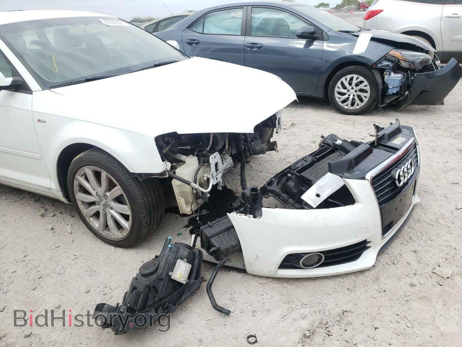 2011 AUDI A3 - VIN: WAUBJBFM1BA058320 - Фото 9