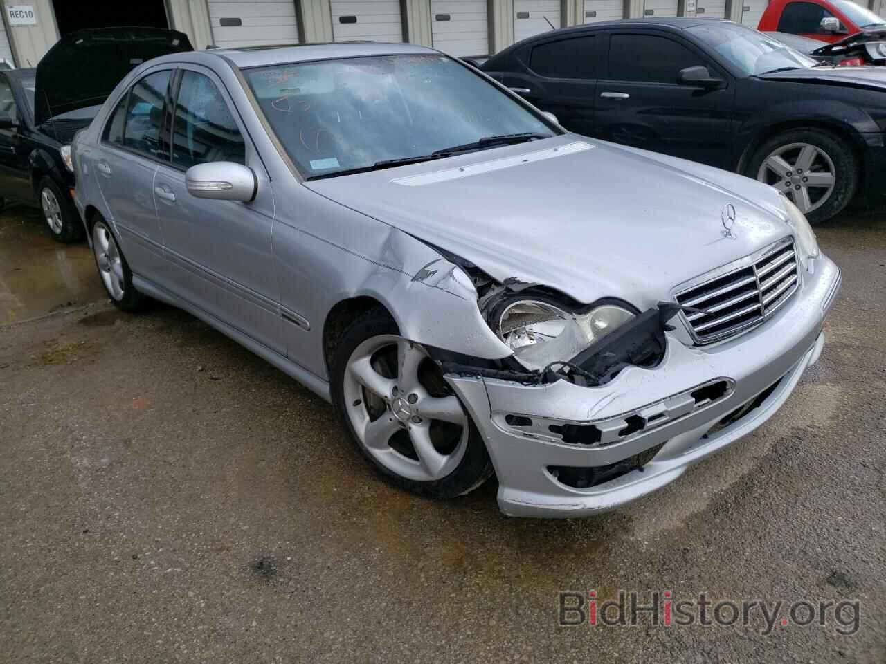 Photo WDBRF52H56F728861 - MERCEDES-BENZ C-CLASS 2006