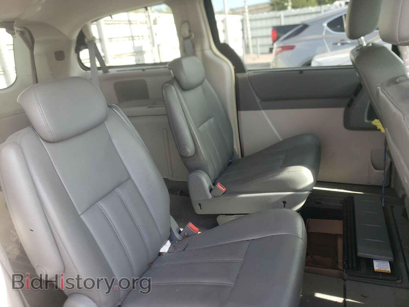 2010 CHRYSLER MINIVAN - VIN: 2A4RR5D14AR149798 - Фото 6