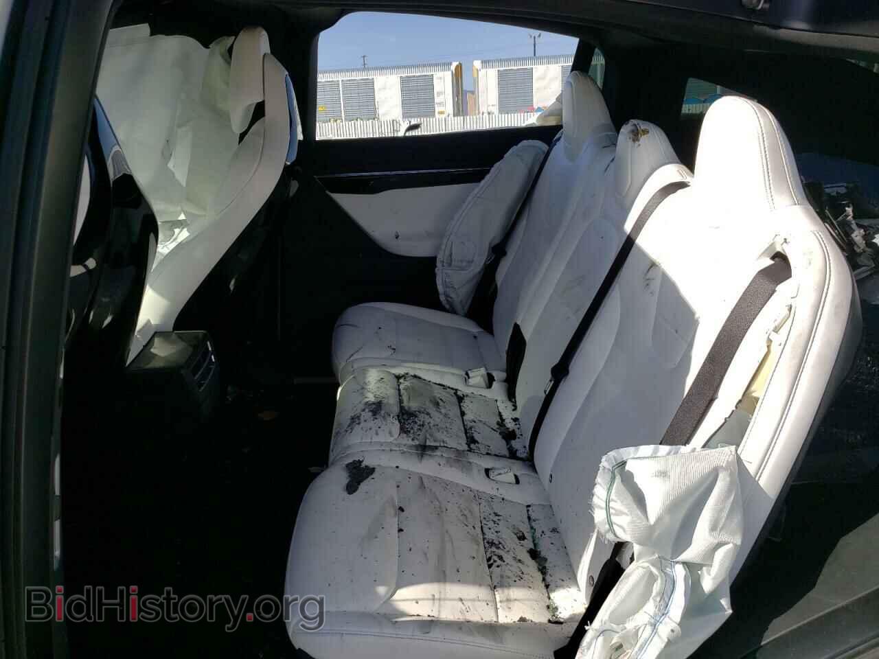 2017 TESLA MODEL X - VIN: 5YJXCDE43HF026677 - Фото 6