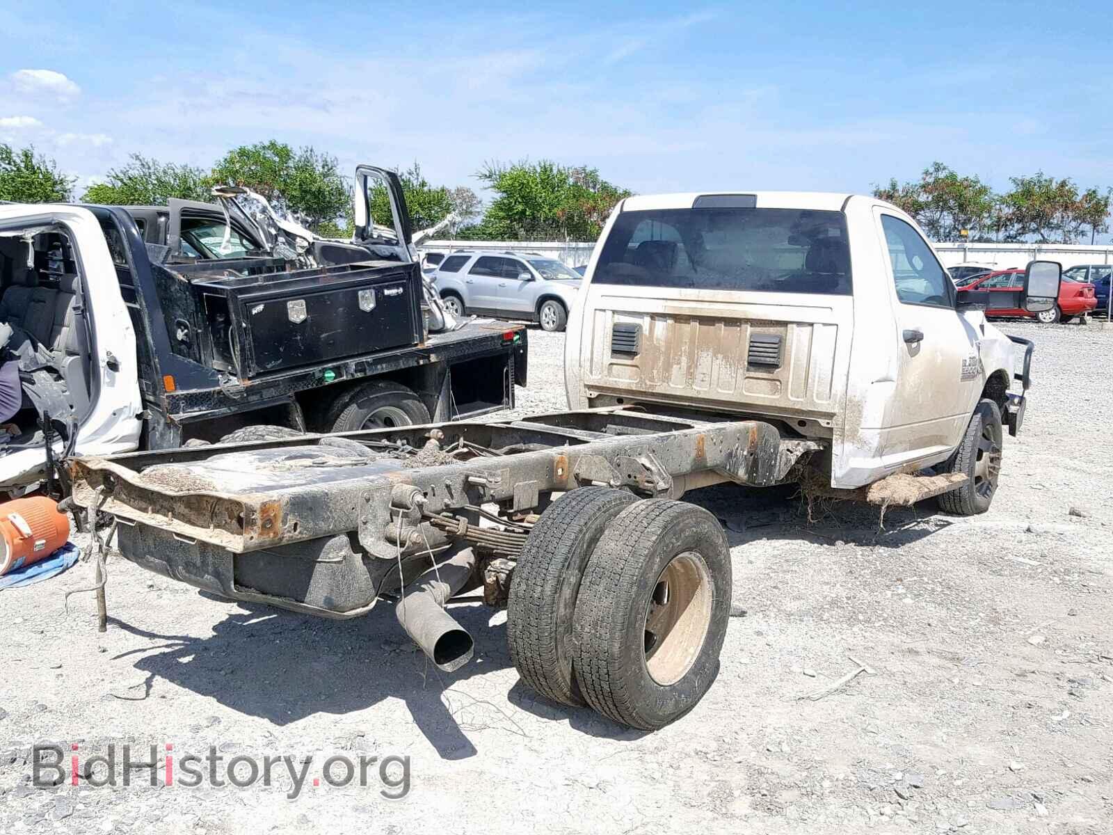 2015 RAM 3500 - VIN: 3C7WRTBL9FG547333 - Фото 4