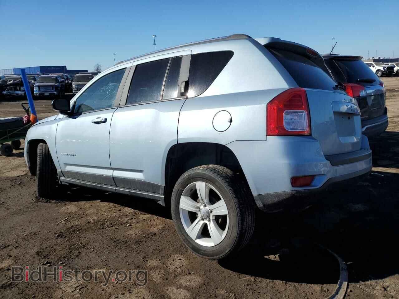 2013 JEEP COMPASS - VIN: 1C4NJCEB2DD266262 - Photo 2